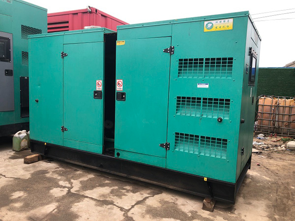 漠河怎样合理控制磷酸铁锂蓄电池的充放电倍率以延长其使用寿命？