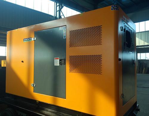 漠河汽油发电机组电瓶电解液的密度应该保持在什么范围？